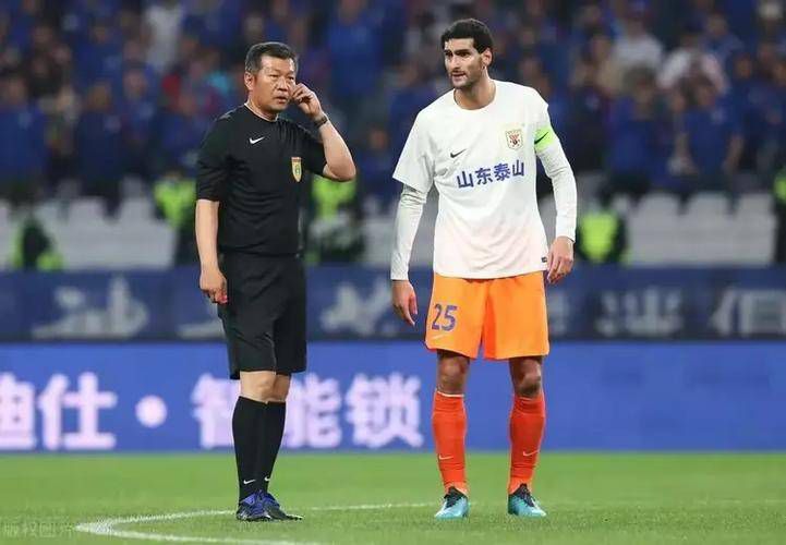 最终，步行者客场险胜火箭拿下比赛。